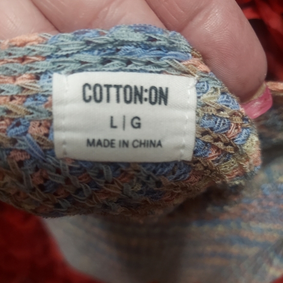 Cotton On Women's Sweater Crop Tank Size Large - Picture 2 of 3